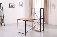 Bureau d'ordinateur multifonctionnel moderne pour la maison et le bureau, table PC avec panneau en métal de style bois pour villas