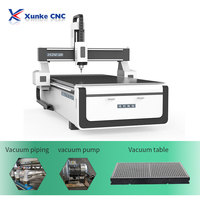 Xunke 1325 Routeur CNC Vente Chaude 3 Axes pour Découpe Bois Panneaux Lettres Acrylique PVC Aluminium avec Vide – Nouveau Modèle