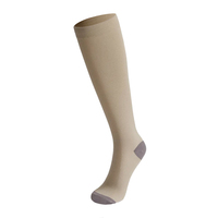 Chaussettes de compression athlétiques mi-hautes à points 3D, zones de pression ciblées, anti-fatigue, prévention des ampoules, couleurs personnalisées