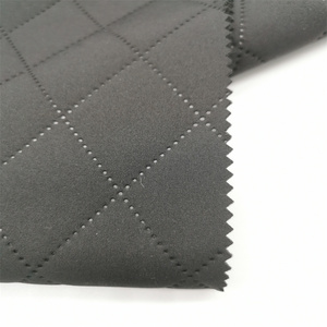 <span class=keywords><strong>Tissu</strong></span> <span class=keywords><strong>matelassé</strong></span> ultrasonique en polaire respirant et imperméable à 3 couches pour veste softshell - Product Image 4