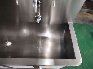 Lavabo Moderno in Acciaio Inox 304 per Sala Operatoria, Lavandino Chirurgico Multifunzione Durevole per Ospedali - Product Image 4