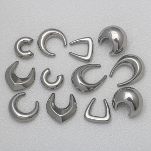 ステンレス鋼幾何学的なU中空イヤリングペンダントネックレスブレスレットDIYジュエリーアクセサリー滑らかな仕上げ性格トレンド - Product Image 4