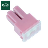 Utilisation pour les voitures Cartouche automobile Bouchon intérieur Fusible Long fusible interpolé
