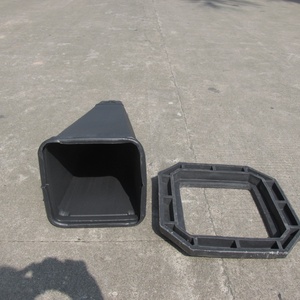 Cônes de signalisation routière carrés en caoutchouc de haute qualité 75 cm, en PVC plastique, pour la sécurité routière, haute visibilité, vente en gros - Product Image 4