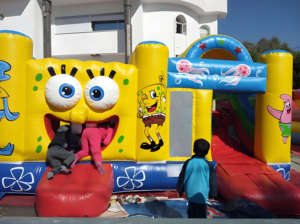 Commerciale 20 piedi gigante gonfiabile scivolo d'acqua casa di rimbalzo protezione UV eco-friendly materiale in PVC dimensione personalizzabile 100-500kg - Product Image 2