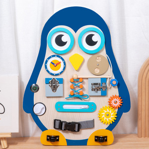 Juguete Educativo de Madera con Forma de Pingüino para Niños de 4 a 6 Años, Multifuncional, con Reloj, Cremallera, Botones y Engranajes - Product Image 1