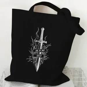 Borse da donna vintage con stampa di fiori e libri "Una donna ben letta è una creatura pericolosa" Borsa tote in tela per amanti dei libri e delle <span class=keywords><strong>donne</strong></span> che amano la lettura - Product Image 6