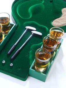 Kit de jeu de golf pour mariage : Défi de putting, tasses à balle, activité de fête pour les jeunes mariés, enterrement de vie de garçon, enterrement de vie de jeune fille, jouet de bar - Product Image 4