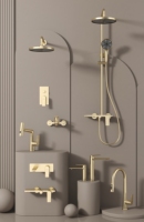 Ensemble de robinetterie de salle de bain en or brossé, colonne de douche avec pomme de douche, ensemble de douche de pluie pour salle de bain