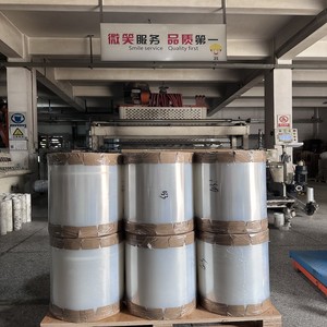 Nuovo Arrivo: Pellicola Estensibile in LLDPE di Alta Qualità, 500MM, 20 Micron, 100GA, Rotolo Jumbo per Imballaggio Automatico di Pallet - Product Image 2