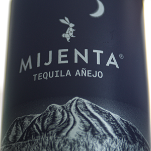 Bouteilles de liqueur de tequila et de <span class=keywords><strong>mezcal</strong></span> en verre noir personnalisables de 500 ml, 700 ml, 750 ml, avec bouchon, logo privé imprimé, revêtement par pulvérisation, vides - Product Image 2