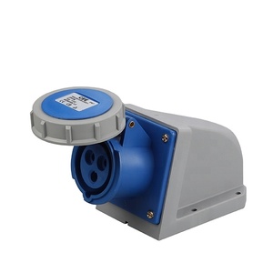 Prise industrielle CEE IEC UK avec contacts en cuivre, boîtier en nylon, indice de protection IP67, 6A 10A 3P+N+E, borne de batterie automobile - Product Image 3