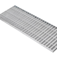 Grille de caniveau moderne à charnières relevables (acier au carbone galvanisé à chaud / acier inoxydable 304/316) en maille soudée dentelée antidérapante