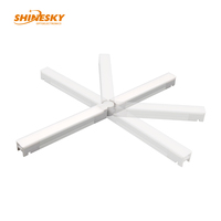 Réglage Système modulaire Installation facile LED linéaire pendentif Système de goulotte éclairage linéaire led lumière linéaire modularisée