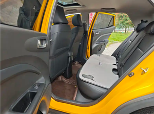 Offre Spéciale : <span class=keywords><strong>Kia</strong></span> <span class=keywords><strong>Stonic</strong></span> 1.4L CVT Édition Enjoy avec toit ouvrant, Année 2021, Immatriculée Sep <span class=keywords><strong>2022</strong></span>, 40 000 km, SUV compact urbain 5 portes 5 places - Product Image 5