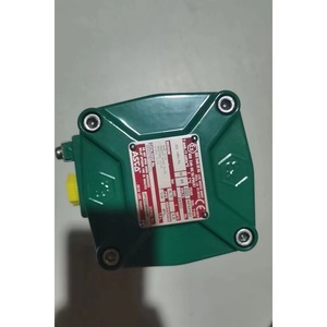 Válvula Solenoide de 2 Posiciones y 3 Vías de Acción Directa Serie 327 de Asco, a Prueba de Explosiones, de Aluminio, NF8327B112 - Product Image 1