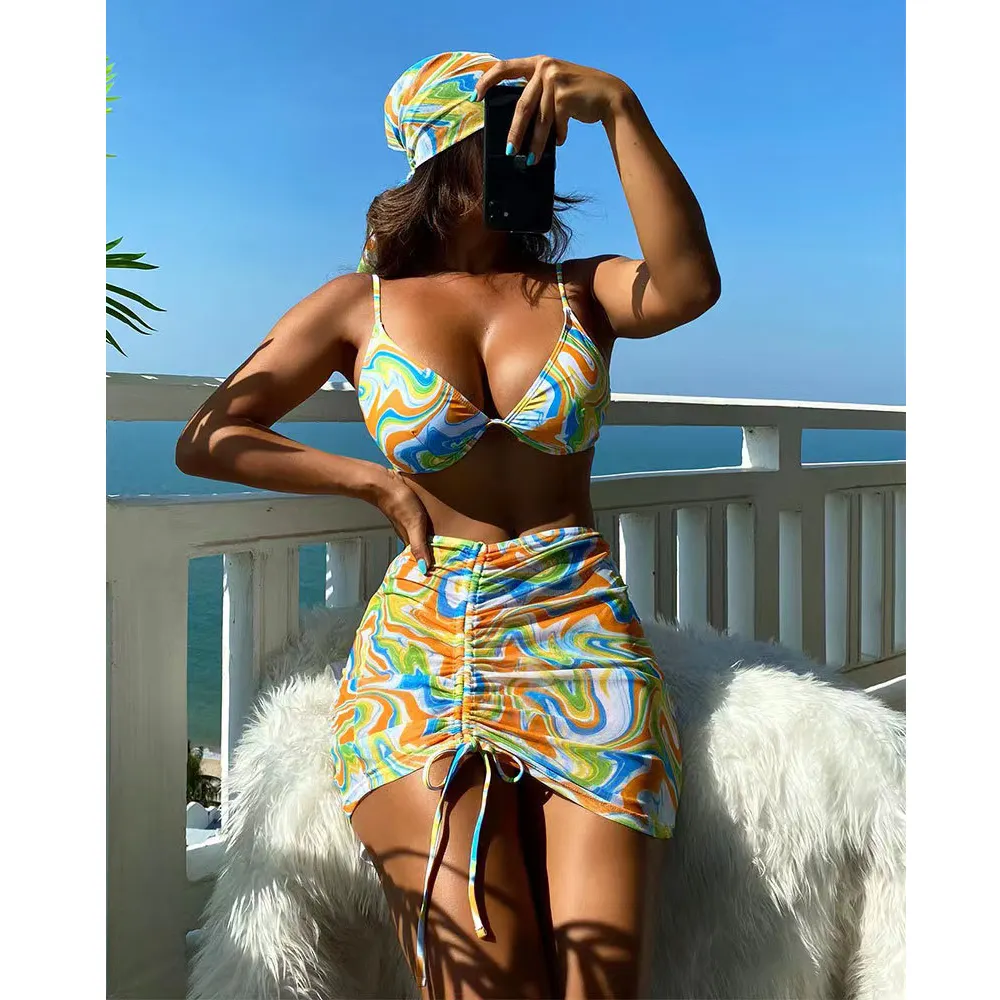 OEM New Sexy Print 4-teilige Bikini Beach wear mit Netz schal Sarong Rock Cover Up Triangle Badeanzug Frauen Tanga Bade bekleidung