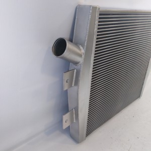 Voor <span class=keywords><strong>Komatsu</strong></span> Graafmachine <span class=keywords><strong>PC450</strong></span>-<span class=keywords><strong>8</strong></span> PC450LC-<span class=keywords><strong>8</strong></span> PC400LC-<span class=keywords><strong>8</strong></span> PC400-<span class=keywords><strong>8</strong></span> Bouwmachines Onderdelen 6251-61-5110 Intercooler Lading Lucht - Product Image 2