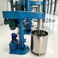 Homogénéisateur mélangeur à cisaillement élevé à levage hydraulique SUS304 pour la production de crèmes, lotions et gels cosmétiques