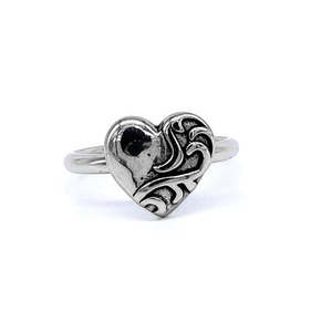 yunnique Heart Design <b>Titanium</b> Steel <b>Ring</b> For Women Gift Jewelry Fashionable Retro Style - Product Image 5