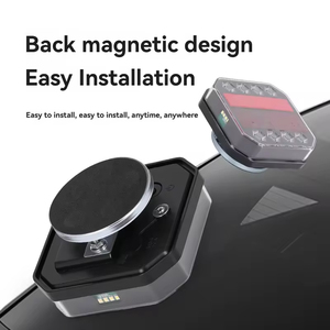 Nueva Luz Trasera LED Roja de 12V <span class=keywords><strong>para</strong></span> Remolque, con Función de Freno y Reversa, Recargable, Control Inalámbrico, Magnética, Impermeable IP67, 5000 Lúmenes - Product Image 3