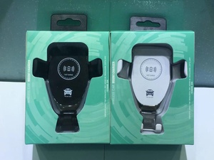شاحن لاسلكي محمول Q12 للسيارة مع حامل هاتف محمول يثبت على فتحة التهوية، شحن سريع عبر USB لهواتف آيفون وسامسونج - Product Image 6