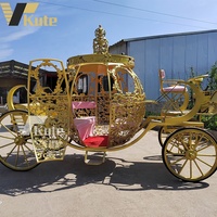 Chariot électrique en forme de citrouille avec espace passager spacieux pour parcs d'attractions, festivals et lieux photo