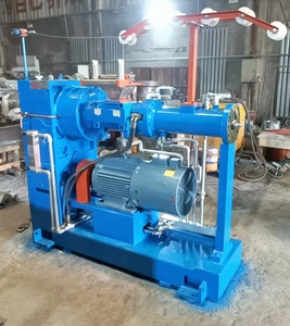 แผ่นยางโปรไฟล์รูปทรงตัวทีทีทีพีวีโปรไฟล์ยางอัดโปรไฟล์ยางพีวีซีสำหรับ<span class=keywords><strong>ประตู</strong></span><span class=keywords><strong>รถ</strong></span>ยนต์ - Product Image 3