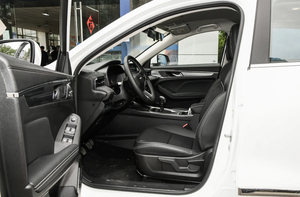 2021 Haval First Love 1.5t 6MT Manual 5-door, 5-seater Suv 1.5t 150 Horsepower L4 Gasoline Used Car - Product Image 5