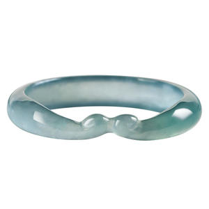 Anillo de Jadeíta Natural Azul Agua, Diseño Ruyi, el Encanto del Aro Dorado, con Certificado de Tasación JZ16 - Product Image 1