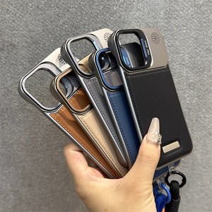 เคสโทรศัพท์หนังพรีเมียมพร้อมสายคล้องมือและขาตั้งกล้อง ป้องกันการกระแทก สำหรับ iPhone 17 Pro Max/16/15 - Product Image 6