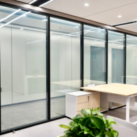 Meubles de bureau commerciaux modernes en verre trempé, isolation acoustique, installation facile, modulaire intégré pour une pose rapide sur site