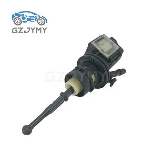 1K0721388F diğer motor parçaları otomobil parçaları yedek parça Audi Seat Skoda VW için plastik debriyaj merkezi silindir hidrolik pompa - Product Image 1