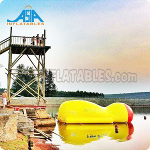 Catapulta de agua inflable, lanzador de agua inflable para deportes acuáticos de Lago - Product Image 3