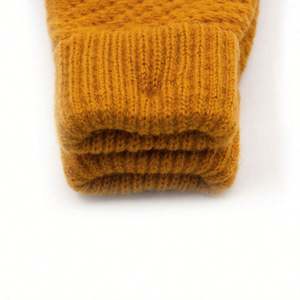 Guantes de Pantalla Táctil OEM a Precio Económico, Guantes de Punto Mágicos Elásticos y Cálidos para Invierno - Product Image 5