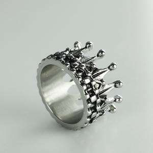 メンズリングステンレススチールキングクラウンリングパンクフィンガーリング - Product Image 1
