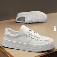Chaussures décontractées d'été pour hommes, tige en PU, doublure en maille respirante, semelle extérieure en caoutchouc, rehaussantes