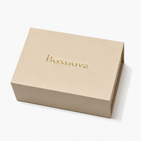 Caja Rígida Plegable Tipo Libro con Logotipo Personalizado, Caja de Regalo Magnética Color Champán Mate para Empaque de Perfumes y Cosméticos de Lujo