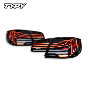 Feux arrière TYPY pour BMW Série 3 E92 2006-2013 ; feux arrière gravés au laser style CSL pour la Série 3 E92 Coupé - Product Image 2