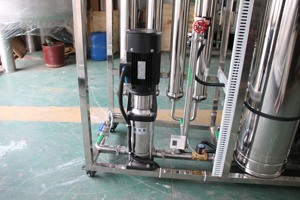 Sistema Industrial de Purificación de Agua por Ósmosis Inversa de 1000 Litros, Agua Desmineralizada para Hoteles, Restaurantes y Plantas de Manufactura - Product Image 4