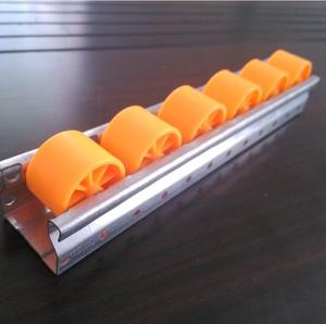 Convoyeur <span class=keywords><strong>à</strong></span> roues portable en PE avec rails <span class=keywords><strong>à</strong></span> rouleaux largement utilisé pour les supports coulissants dans les industries de vente au détail Nouvel état en plastique - Product Image 2