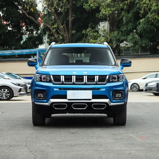 BJ30 Fuel Version Oil-electric Hybrid Version Hot-selling Model Large Space Suv Special Price 2wd 4wd