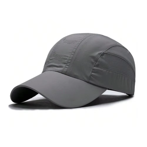 Gorra Snapback Blanca de 6 Paneles con Logotipo Bordado de Red Bull en la Parte Delantera, Unisex, Casual, Ajustable - Product Image 3