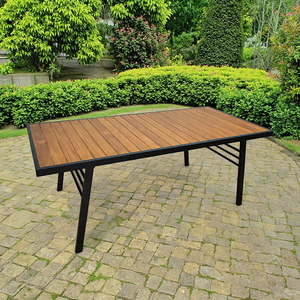 Ensemble de salle à manger d'extérieur 7 pièces en aluminium et teck pour patio et balcon, avec table en bois massif et 6 chaises en métal - Product Image 3