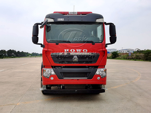 Camion de pompiers HOWO TX 6x4 à grand réservoir d'eau, poids lourd, 12000L, pour la station de pompiers de la ville et les opérations de sauvetage - Product Image 3