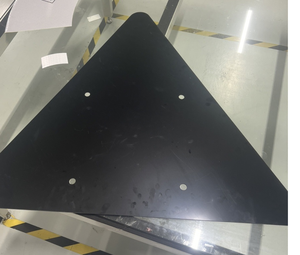 OEM İngiltere pazarı 3mm siyah geri güvenlik karayolu trafik yol işareti kurulu yansıtıcı işaretleri ile geri dönüşümlü ABS plastik trafik tabela - Product Image 2