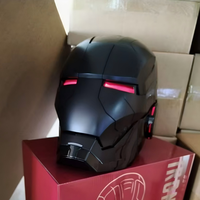 Casco Inteligente con Control por Voz, Operación Táctil, Control Remoto y Funciones de Apertura/Cierre Automático.