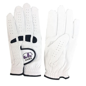 Guante de Golf Blanco de Piel de Cabretta con Marcador de Pelota con Logotipo Personalizado - Product Image 6