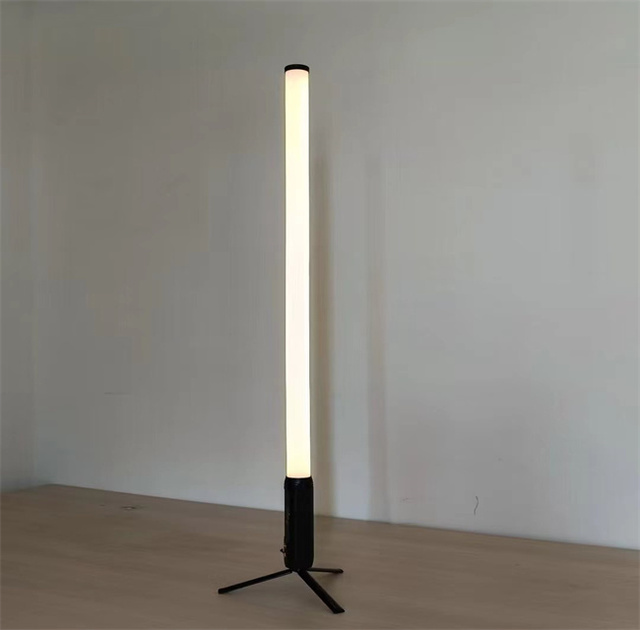 Wireless DMX Mobile Remote Control LED Pixel Light Tube IP65 Rating 360 Degree RGBWA Emitting Outdoor Matrix Light