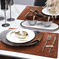 Sets de table en similicuir Base antidérapante Résistant à la chaleur Napperon essuyable résistant à l'huile Tapis de table à manger lavable rectangulaire